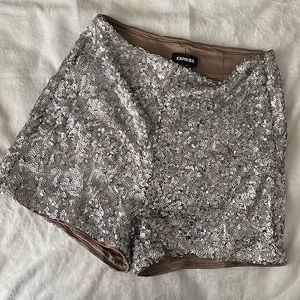 Sequins express shorts, size 6